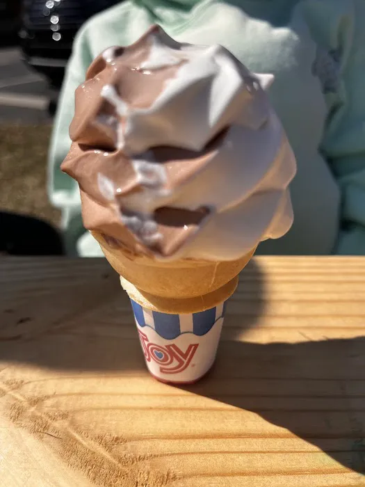 Loveland Dairy Whip Picture 3