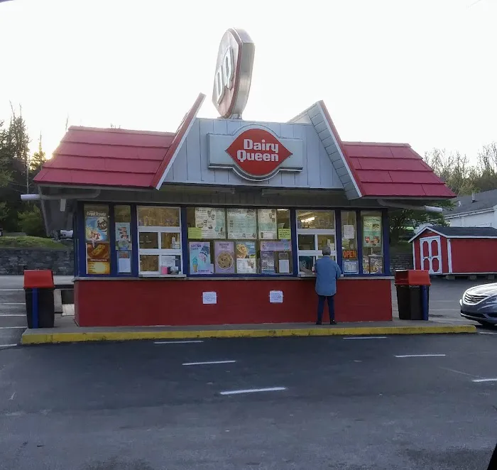 Dairy Queen Store Picture 2