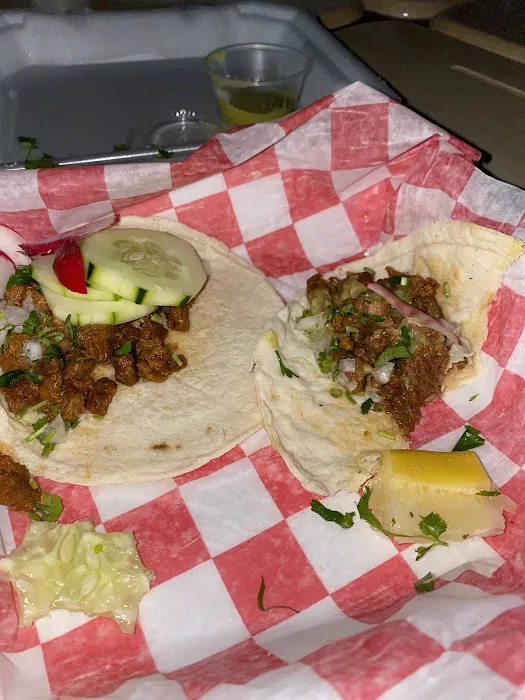 Latinos y Sabor Picture 6