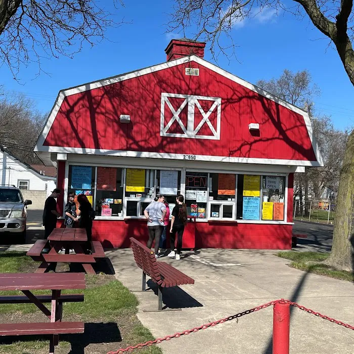 Taylor Queen Ice Cream Shop Picture 3