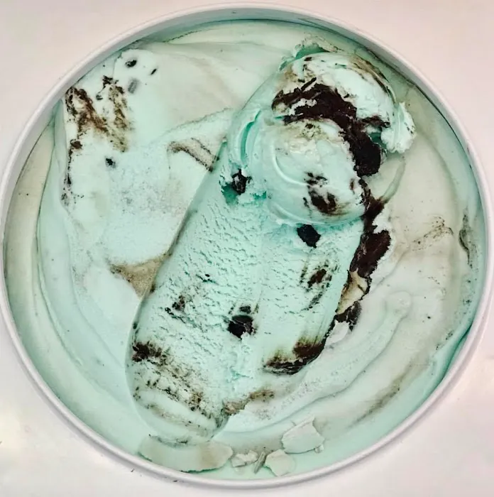 Taylor Queen Ice Cream Shop Picture 9