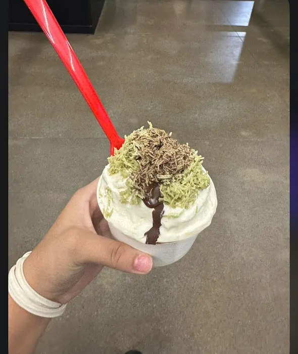 JJ's Custard Co. Picture 10