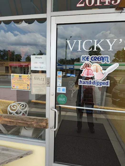 Vicky's Ice Cream Picture 5
