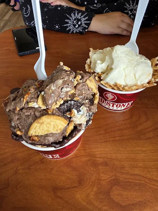 Cold Stone Creamery Picture 1