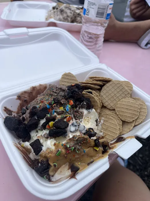 Sweet B’s Ice Cream Picture 2