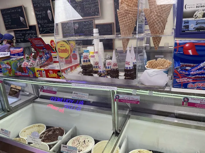 44 Scoops Picture 6