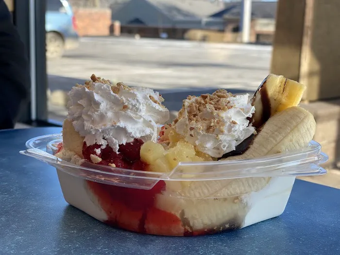 Dairy Queen (Treats and Cakes) Picture 1