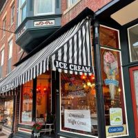 American Old Fashion Ice Cream Parlor ico