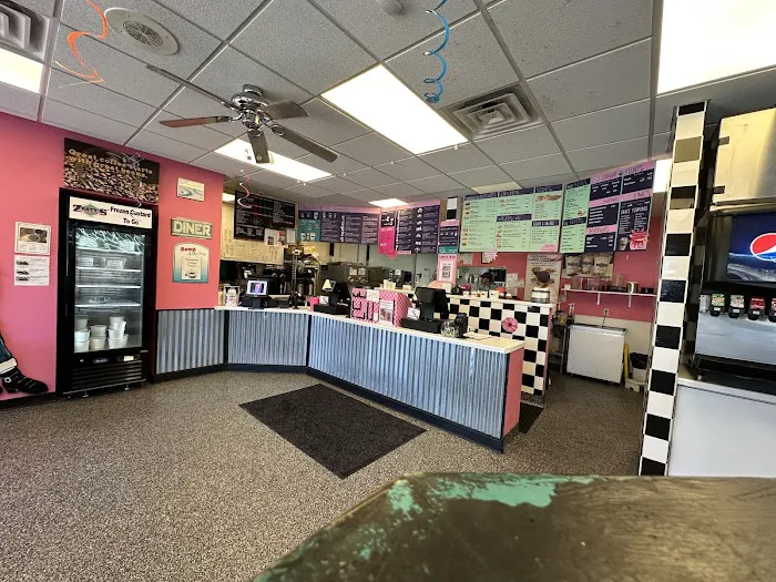 Zesty's Frozen Custard & Grill Picture 8