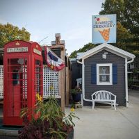 Suamico Creamery ico