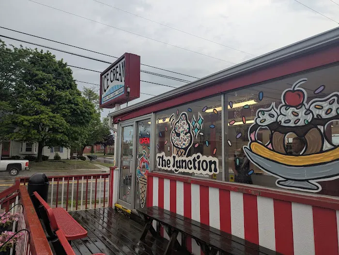 Ice Cream Junction Picture 2