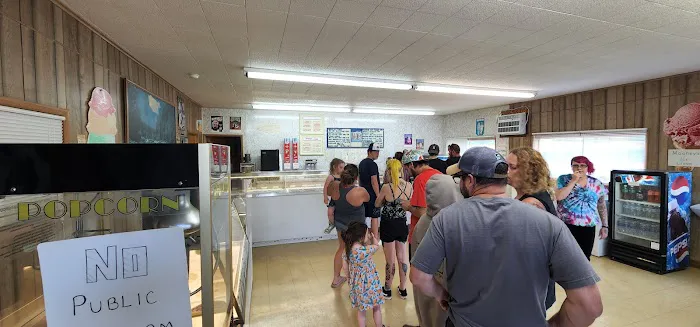 Mayfield Ice Cream Parlour Picture 5