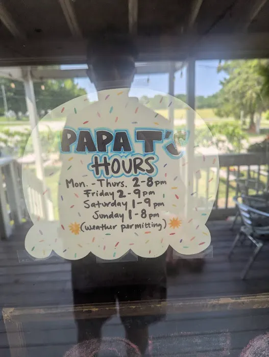 Papa T's Deckside Picture 4