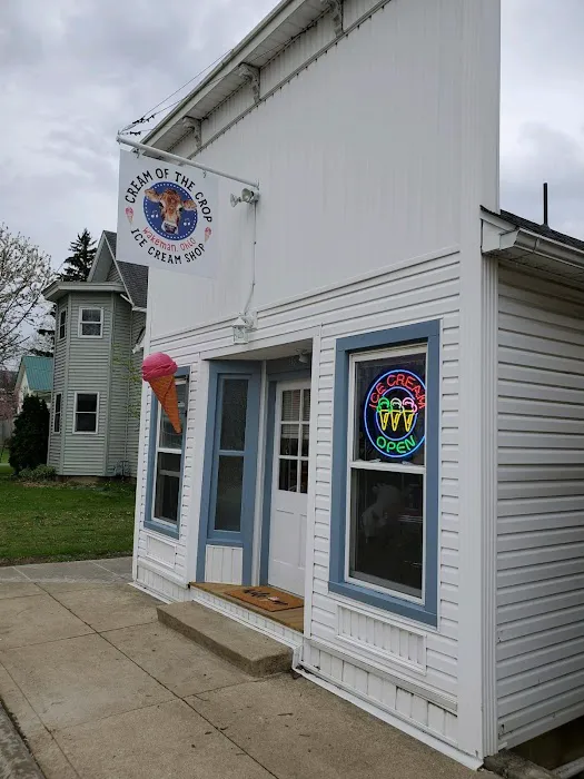 Cream of the Crop Ice Cream Shop Picture 3
