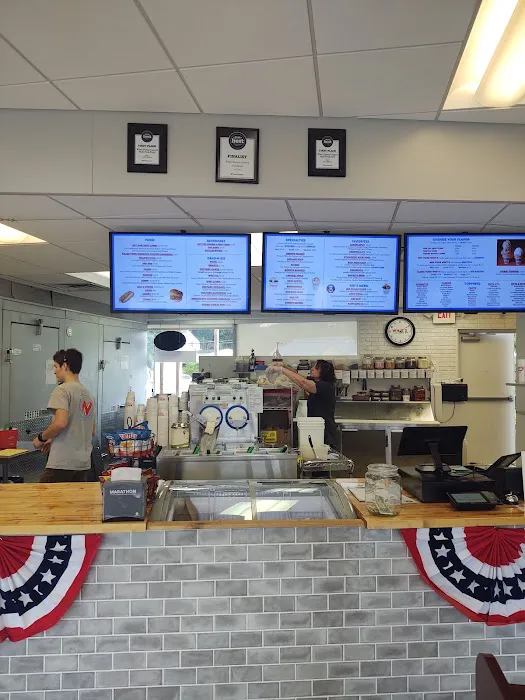 Whit's Frozen Custard Of Ashland Picture 2