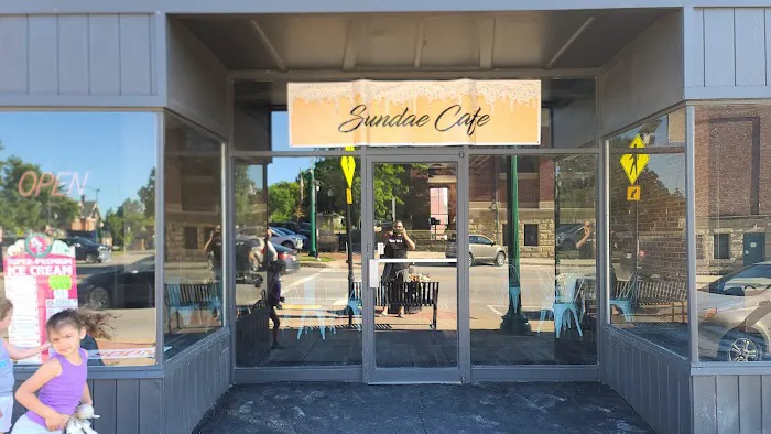 Sundae Cafe Picture 3