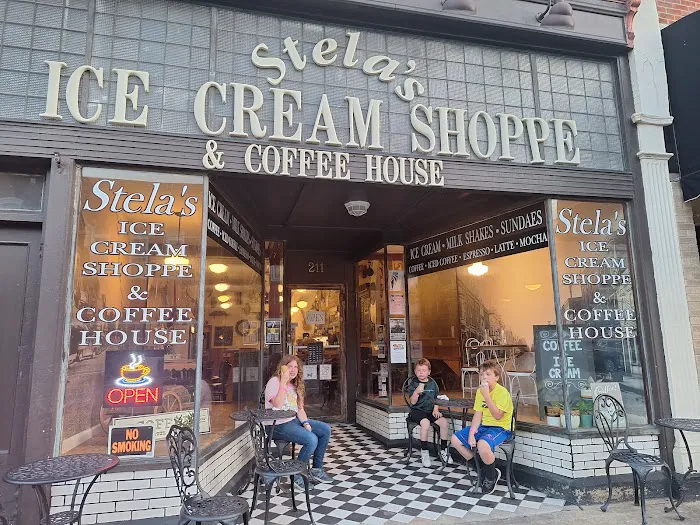 Stela's Ice Cream Shoppe & Coffee House Picture 1