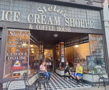 Stela's Ice Cream Shoppe & Coffee House