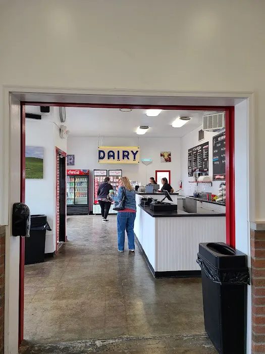 Round Hill Dairy Ice Cream Picture 1