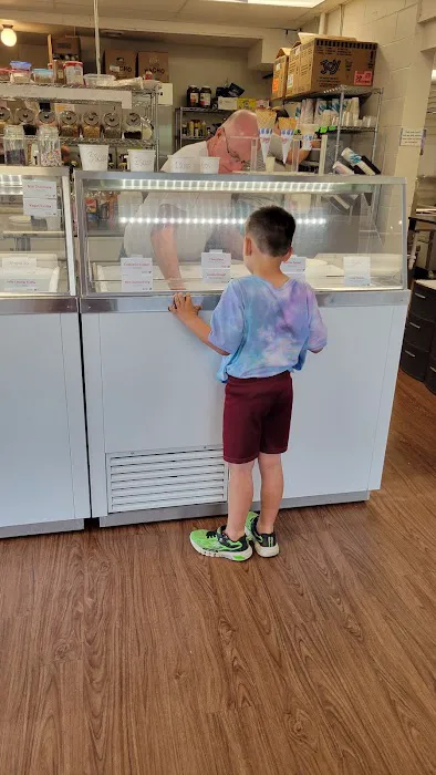 Riverside Dairy Ice Cream Picture 1