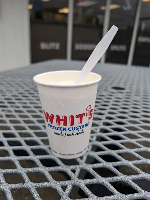 Whit's Frozen Custard of Mount Vernon Picture 2