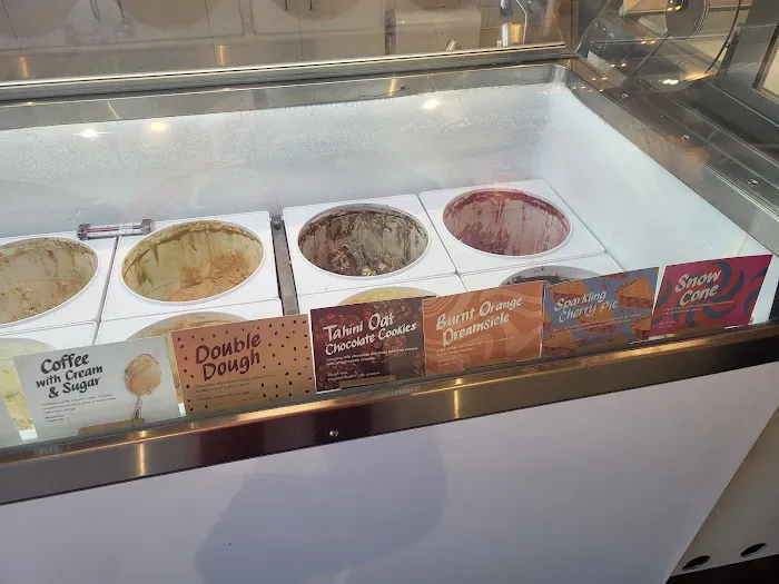 Jeni's Splendid Ice Creams Picture 6
