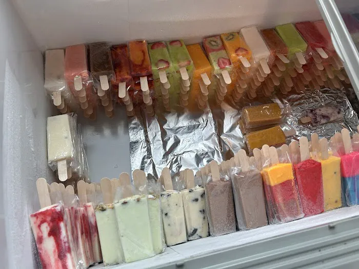 Ponchos ice cream Picture 6
