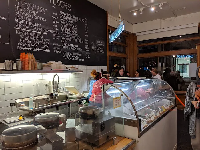 Jeni's Splendid Ice Creams Picture 5