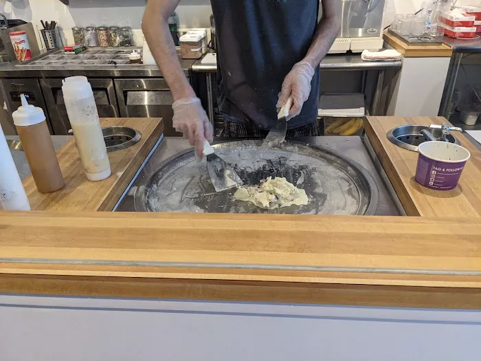 Simply Rolled Ice Cream Picture 7