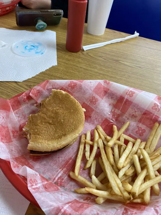 Dairy Shed Too & Ramrod's Pizza Picture 6