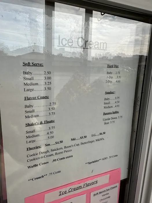 L & J's Ice Cream & Pizza Picture 4