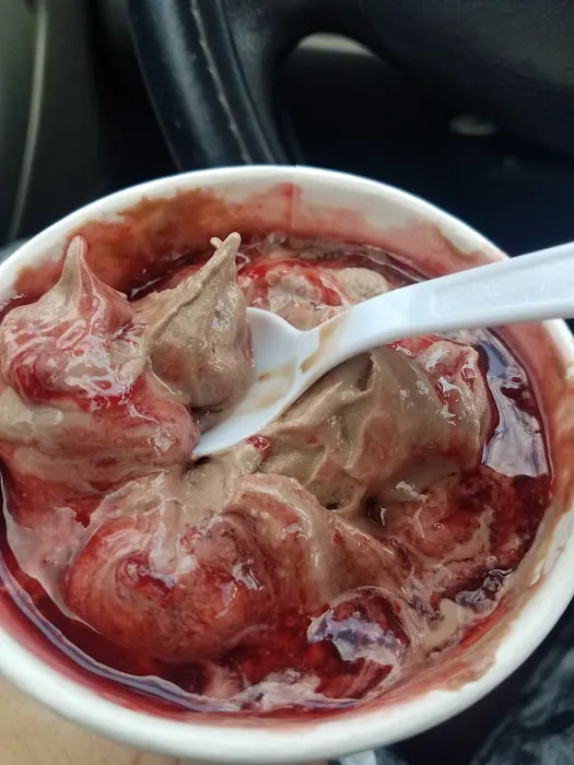Whit's Frozen Custard of Chillicothe Picture 10