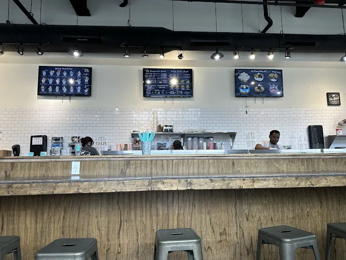 The Yard Milkshake Bar Picture 7