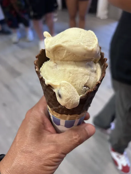 Whit's Frozen Custard Picture 3