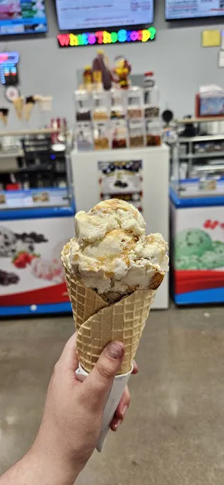What's The Scoop? Picture 2
