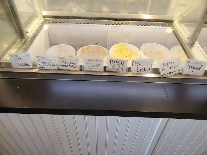 Hartzell's Ice Cream Picture 1