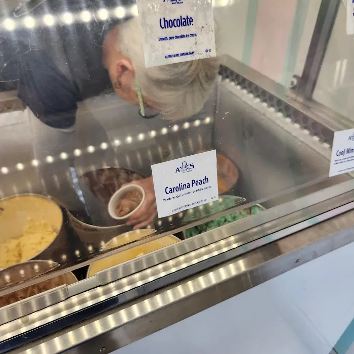 Scoops Ice Cream Picture 5