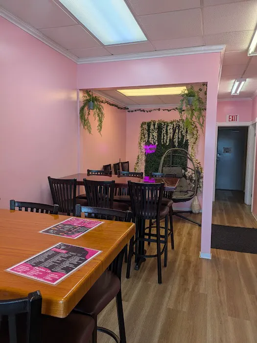 Ale’s Ice Cream Shop Picture 4