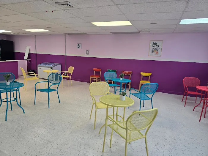 Las Delicias Heladeria Picture 2