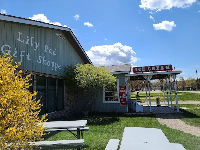 Arcadia Ice House Picture 6