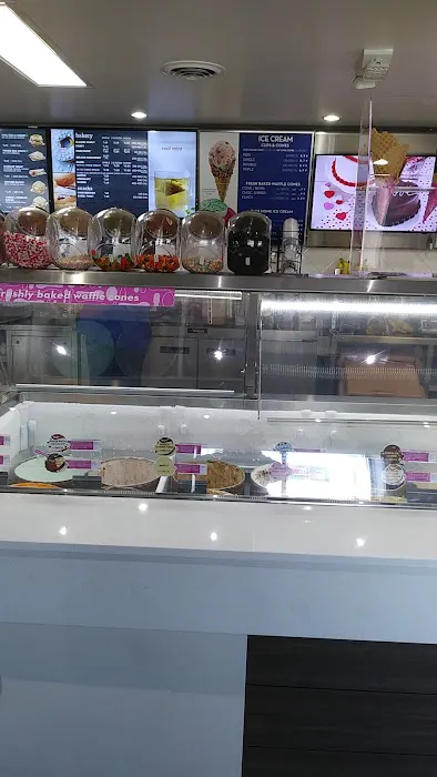 Baskin-Robbins Picture 2