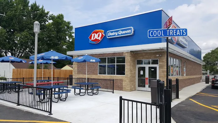 Dairy Queen Store Picture 5