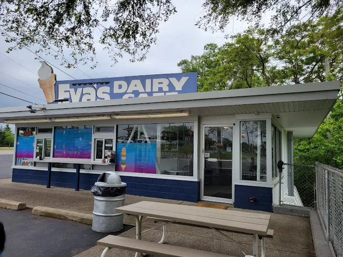Eva’s Dairy Cafe Picture 3