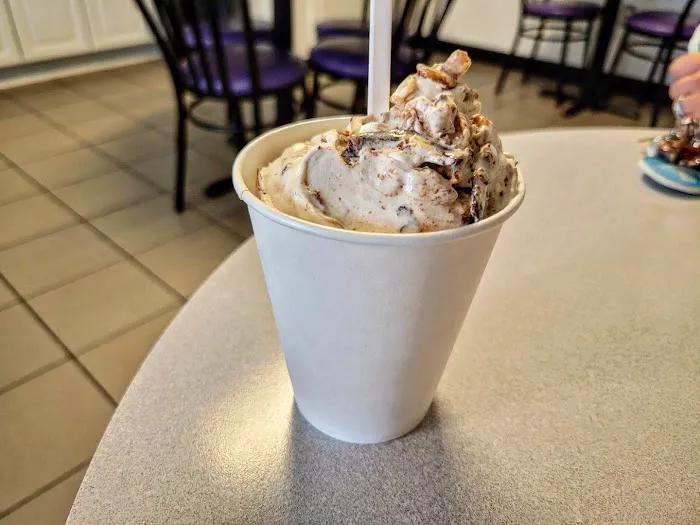 Eva’s Dairy Cafe Picture 2
