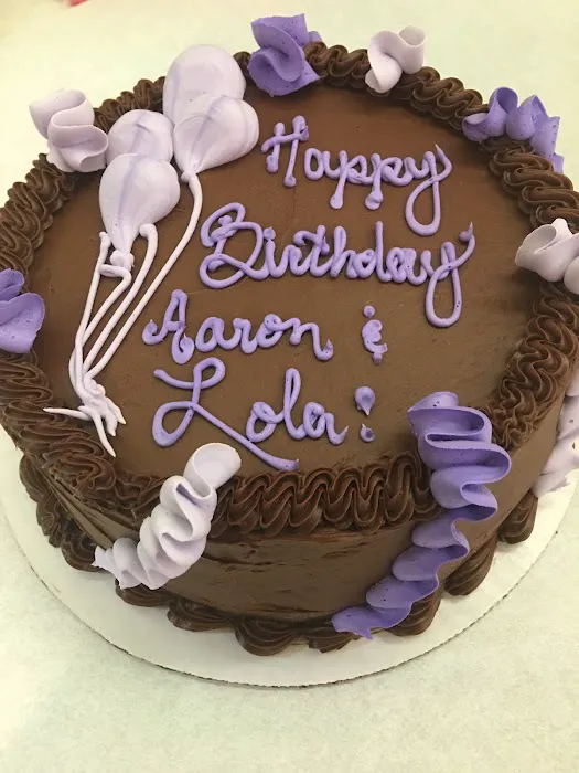 Stroh's Ice Cream Parlour of Bloomfield Hills Picture 8