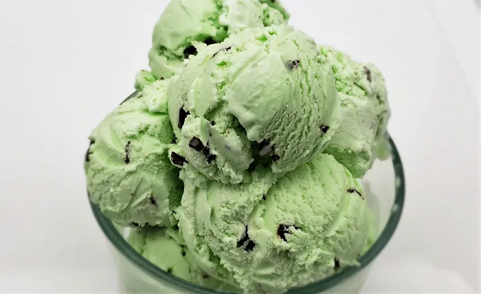 Here's the Scoop Ice Cream Truck Picture 6