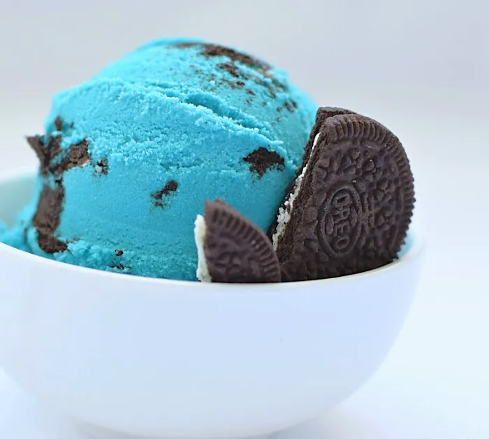 Here's the Scoop Ice Cream Truck Picture 8