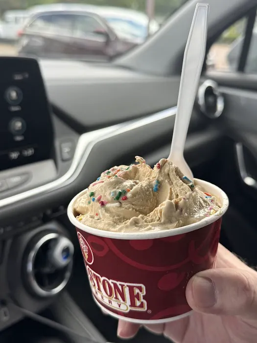 Cold Stone Creamery Picture 2