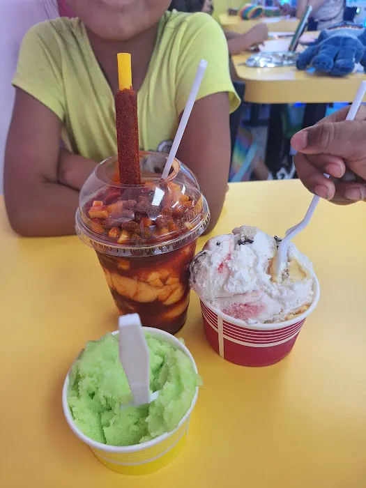 Las Alegrias Helados Picture 1
