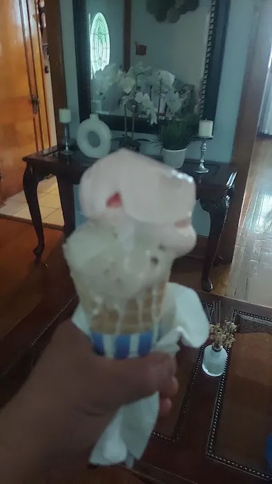 Las Alegrias Helados Picture 10